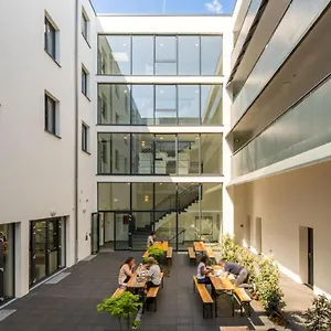 Ar Berlin